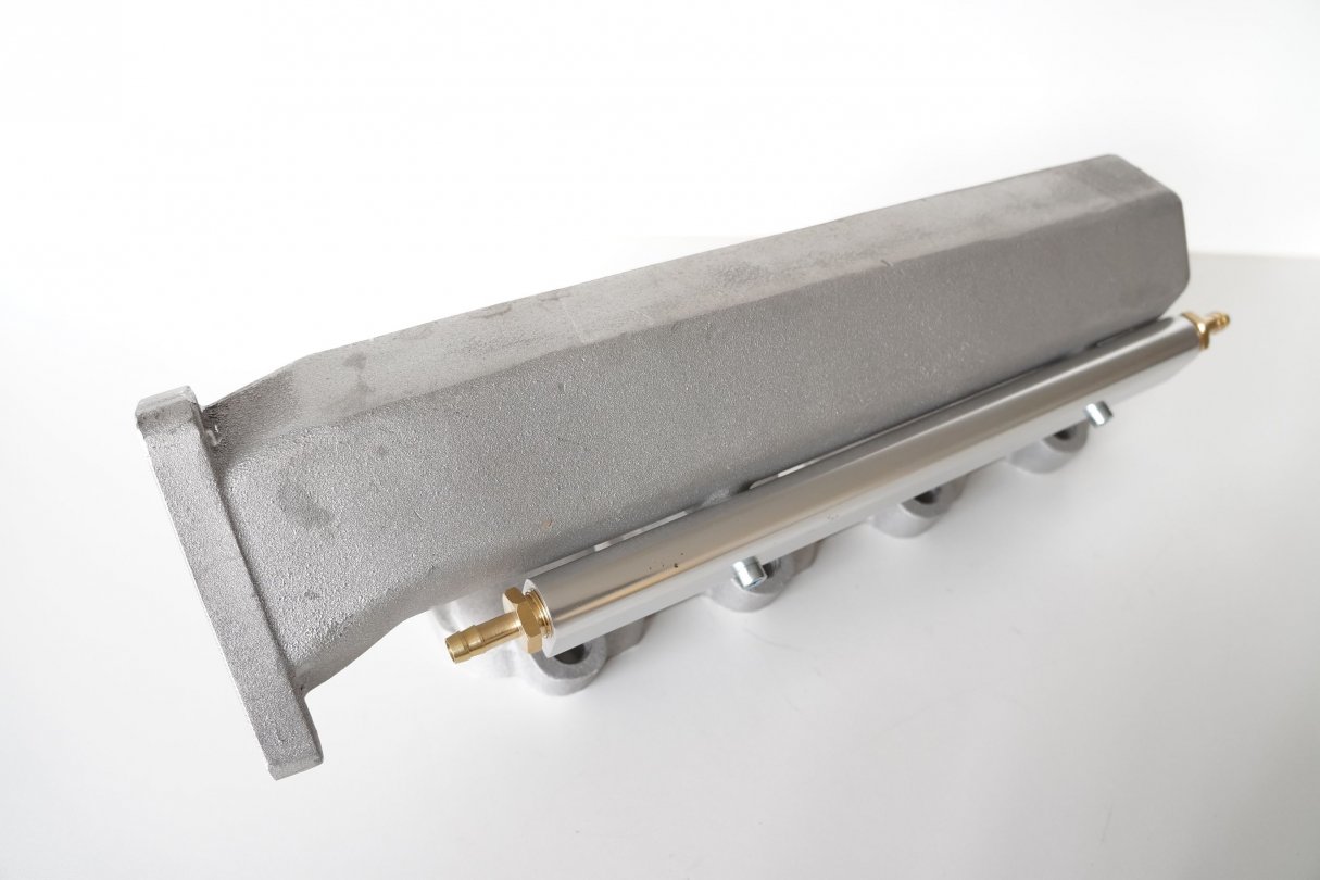 Intake manifold + injection bar 16V G60 and 16V Turbo